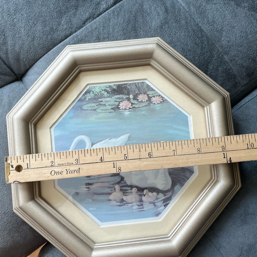Vintage Homco Swan Prints Gold Tone Octagon Frames Wall Decor 2 Piece Set - Picture 11 of 11
